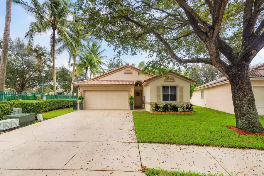 4942 NW 54th AVE, Coconut Creek, FL 33073