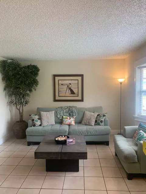 Boynton Beach, FL 33436,3888 Tracewood LN