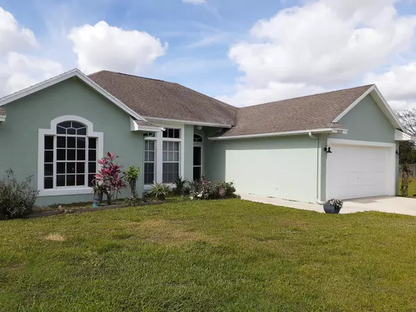 2008 SW Monterrey LN, Port Saint Lucie, FL 34953