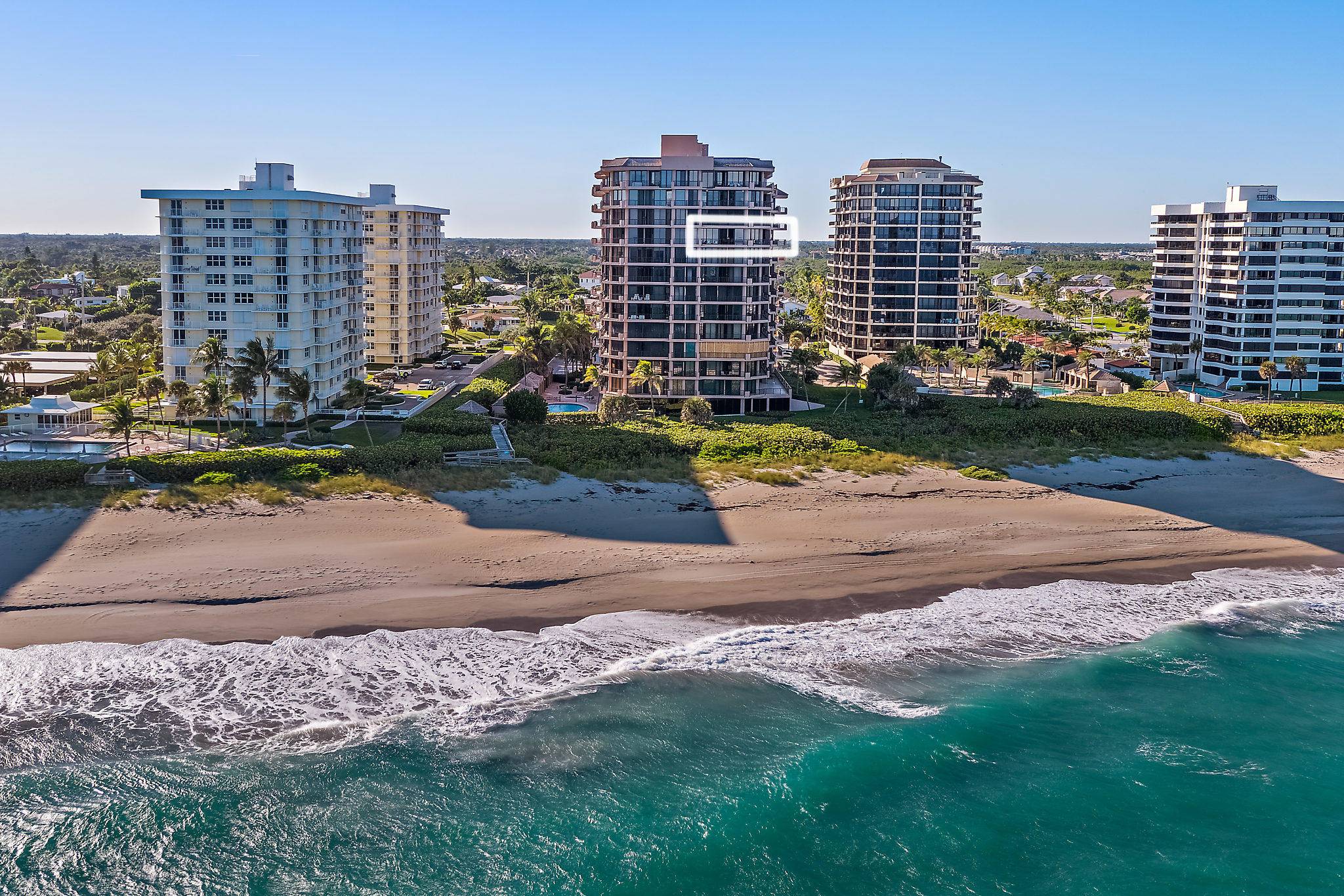 Juno Beach, FL 33408,530 Ocean DR 903