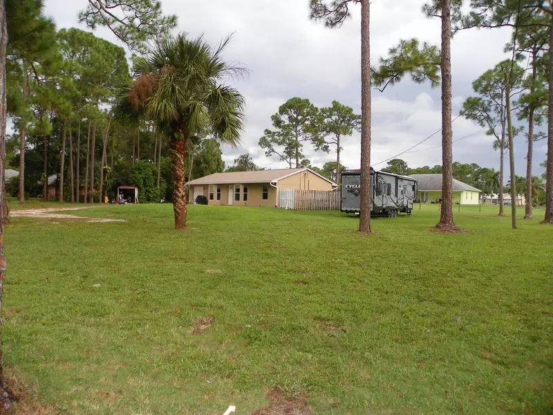 14898 N 85th RD, Loxahatchee, FL 33470