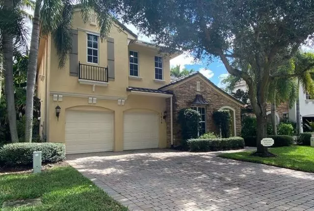 1614 Nature CT, Palm Beach Gardens, FL 33410