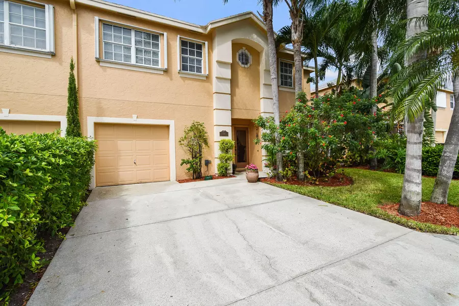 322 Laurel Oaks WAY, Jupiter, FL 33458