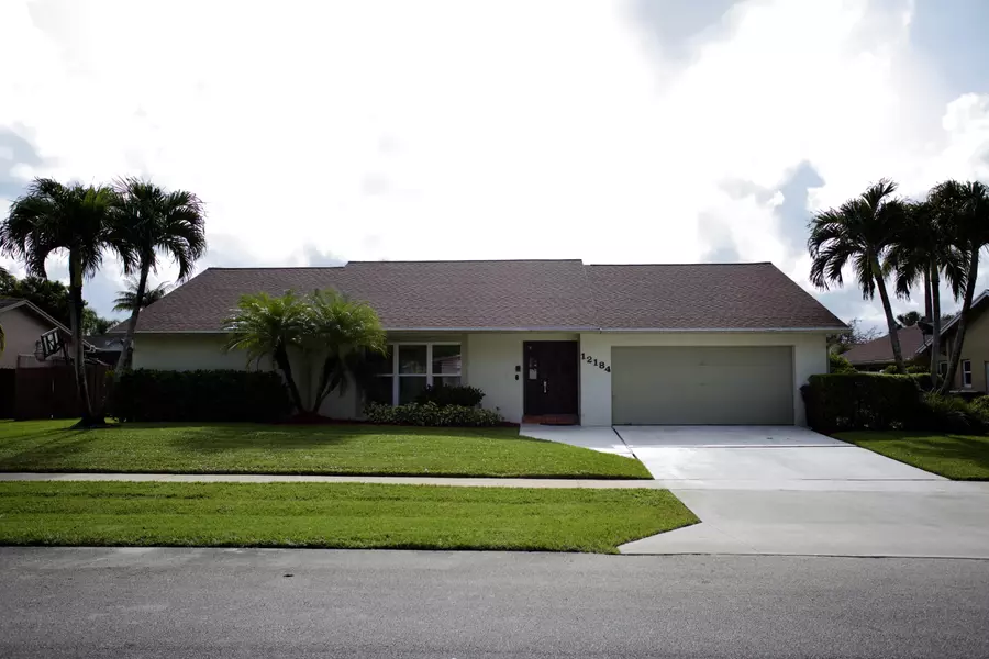 12184 Alder LN, Wellington, FL 33414