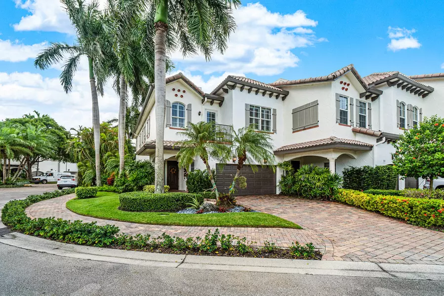 1584 Estuary TRL, Delray Beach, FL 33483