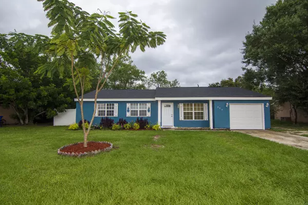 880 SW 24th ST, Vero Beach, FL 32962