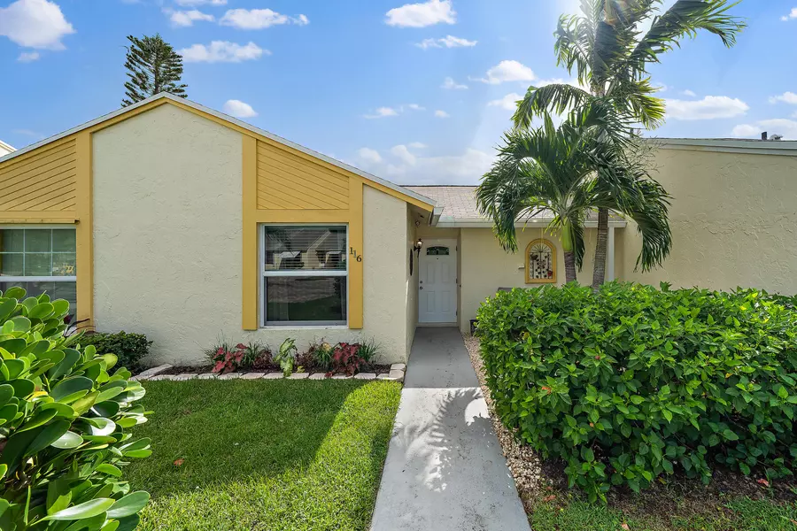 116 Pinewood CT, Jupiter, FL 33458