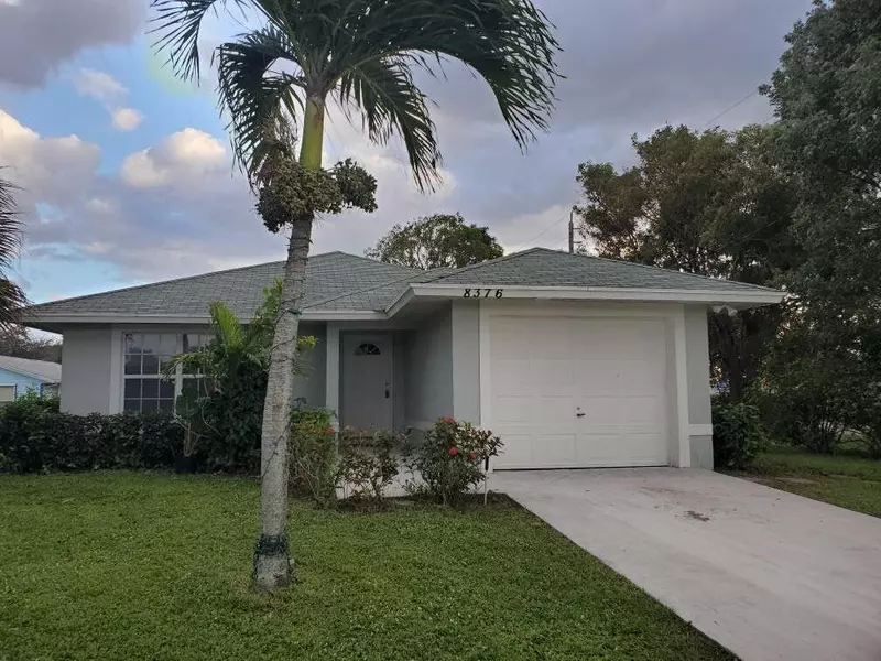 8376 SE Alamanda WAY, Hobe Sound, FL 33455