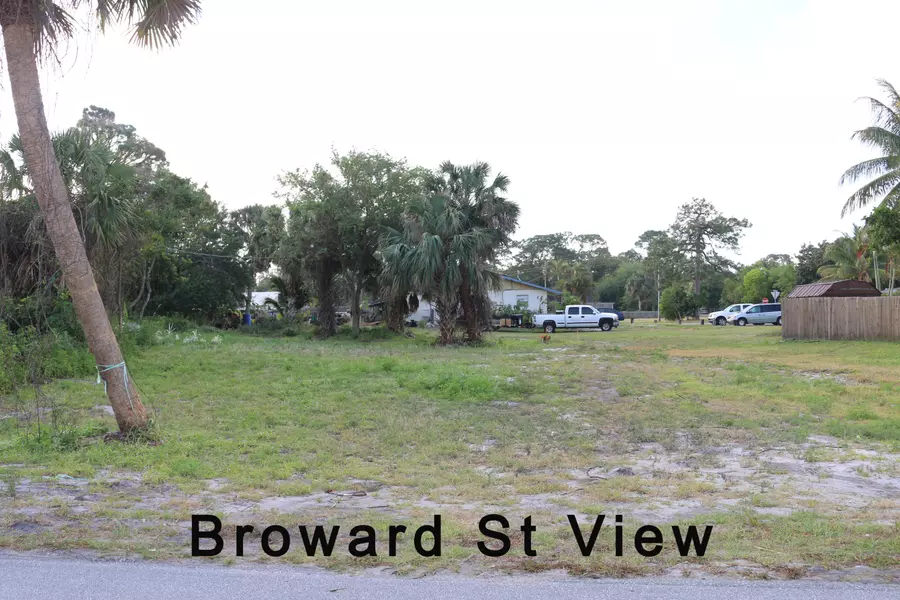 Xxxx SE Broward ST, Stuart, FL 34997