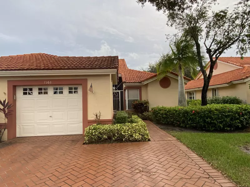 7168 Summer Tree DR, Boynton Beach, FL 33437