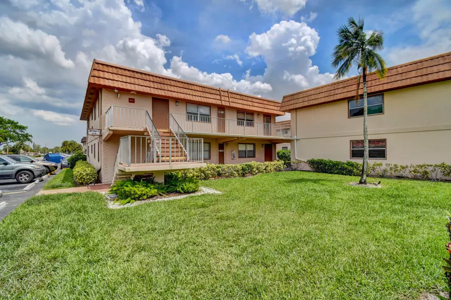 95 Brittany B 95, Delray Beach, FL 33446