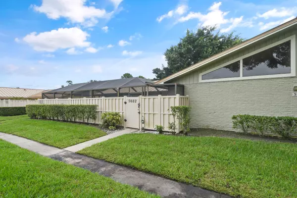 Palm Beach Gardens, FL 33418,5682 Golden Eagle CIR