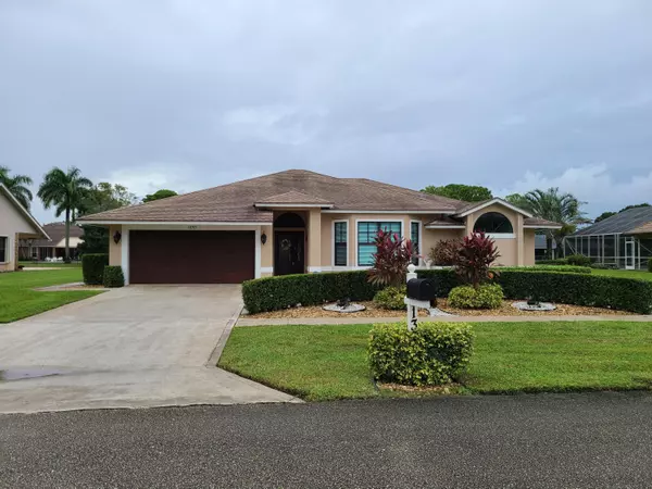 13707 Staimford DR, Wellington, FL 33414