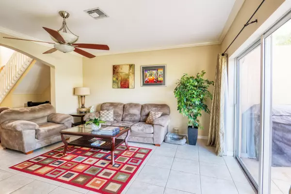 Palm Springs, FL 33461,421 Talia CIR