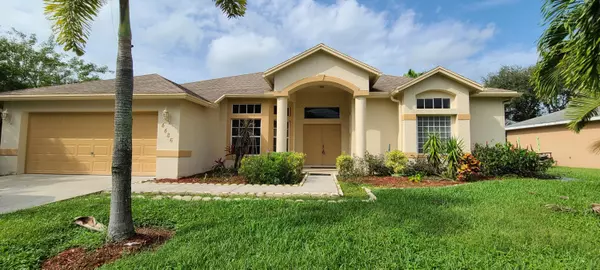 4486 SW Tabor ST, Port Saint Lucie, FL 34953