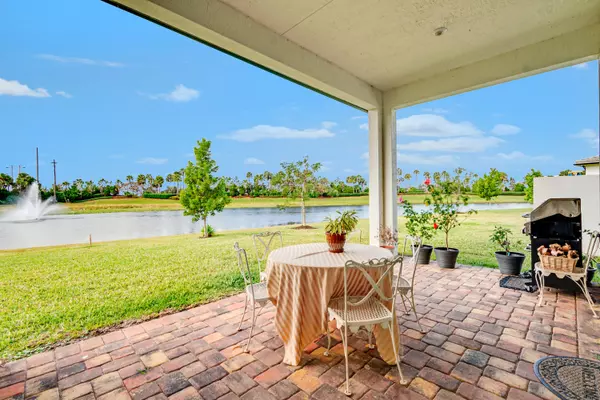 Boynton Beach, FL 33472,8379 Grand Prix LN