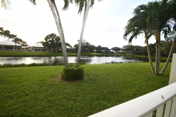 Palm Beach Gardens, FL 33410,8571 Doverbrook DR