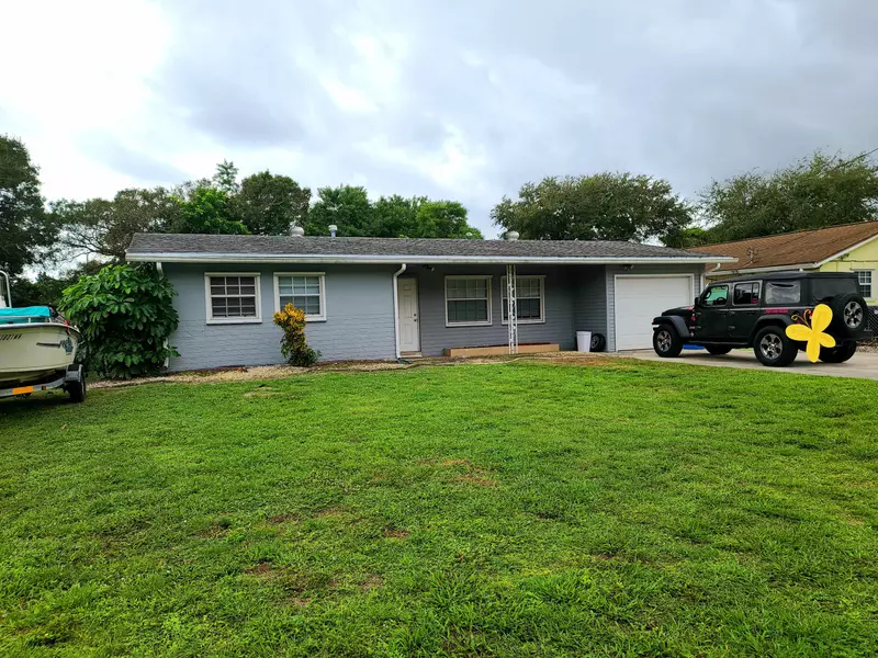 509 Azalea AVE, Fort Pierce, FL 34982