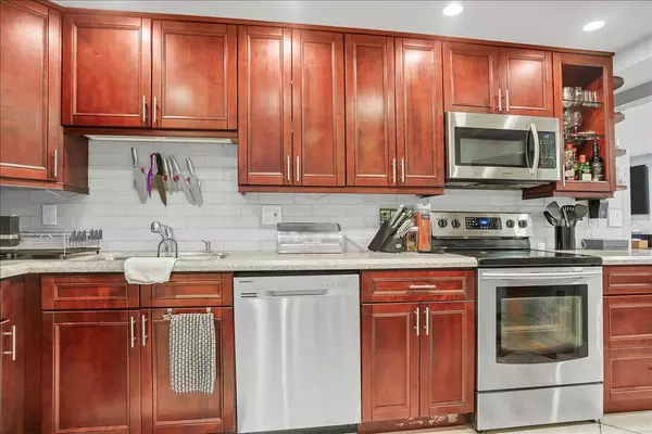 Deerfield Beach, FL 33441,1428 SE 4th AVE 136