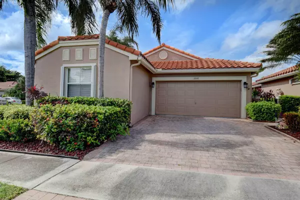 11595 Colonnade DR, Boynton Beach, FL 33437