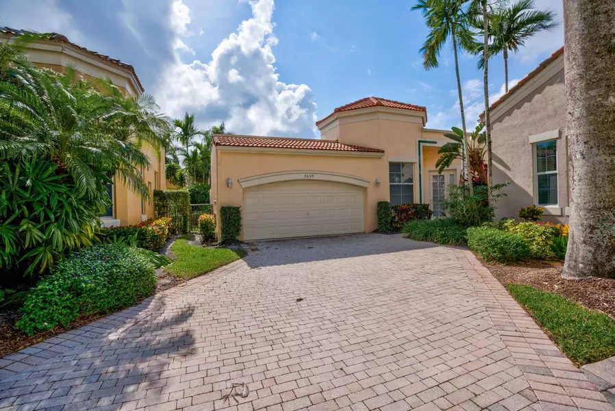 7659 Estuary CT, West Palm Beach, FL 33412