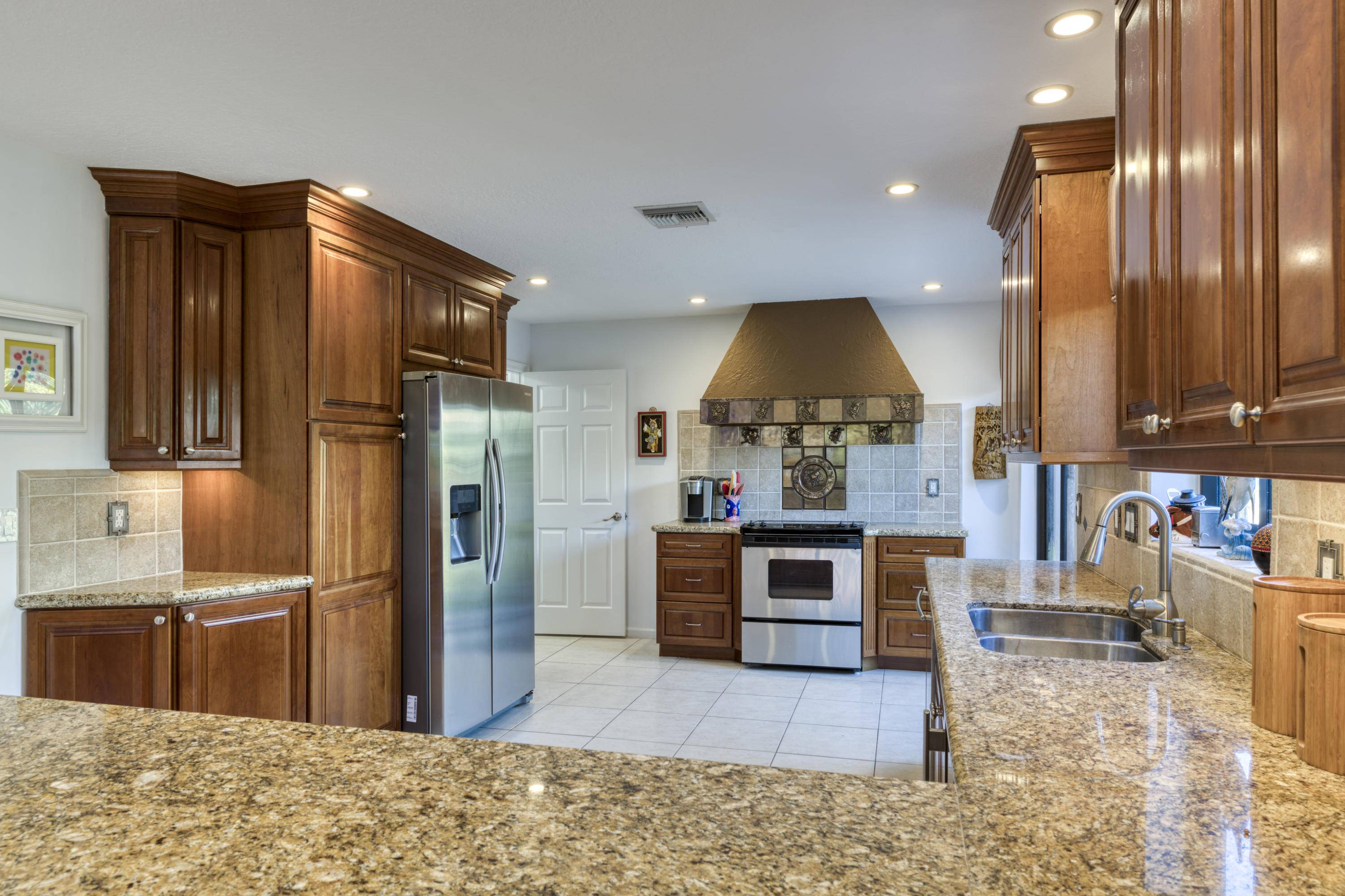 Palm Beach Gardens, FL 33410,2583 La Cristal CIR