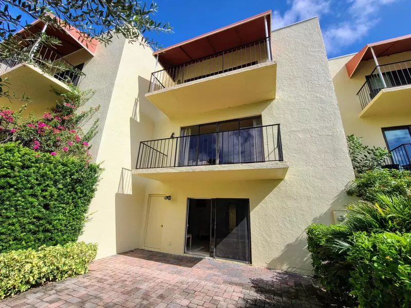 170 Celestial WAY 1-3, Juno Beach, FL 33408