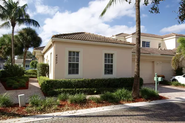 Palm Beach Gardens, FL 33418,4492 Hickory DR