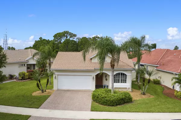 Port Saint Lucie, FL 34986,747 SW Munjack CIR