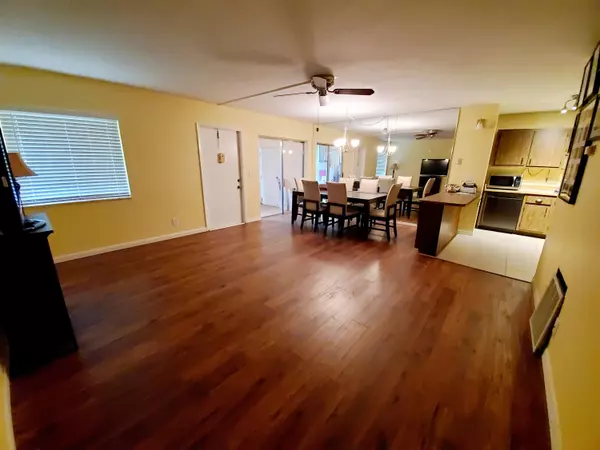 Greenacres, FL 33463,5773 La Pinata BLVD B-1