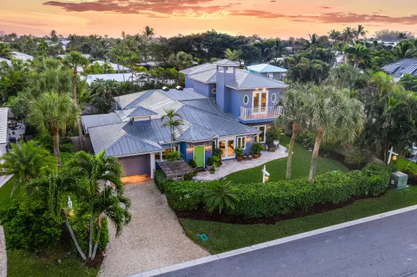 Jupiter Inlet Colony, FL 33469,122 Lighthouse DR