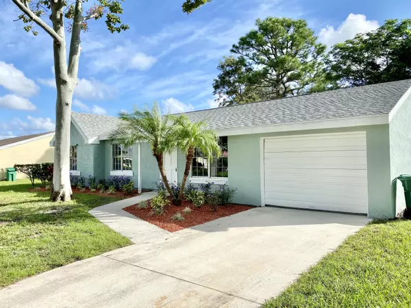 Port Saint Lucie, FL 34952,2019 SE Parkwood CIR