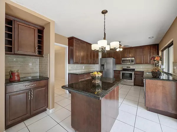 Boca Raton, FL 33431,2432 NW Timbercreek CIR