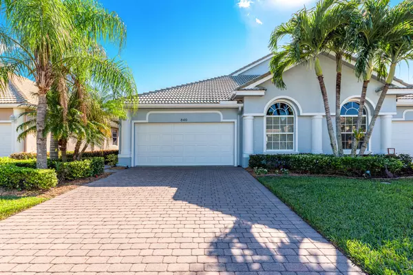 840 NW Red Pine WAY,  Jensen Beach,  FL 34957