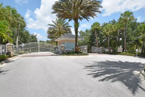 Palm Beach Gardens, FL 33418,5175 Magnolia Bay CIR