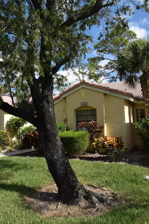 Boca Raton, FL 33433,6825 Bridlewood CT D