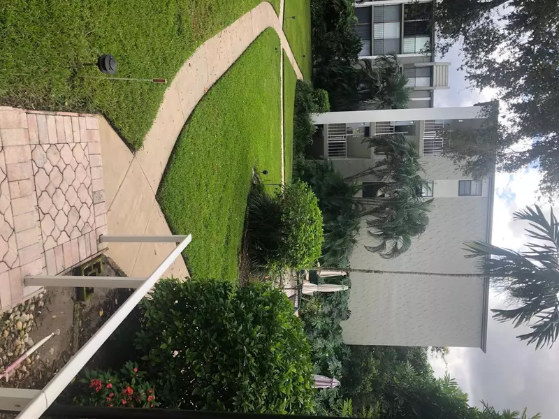 501 SW 11 PL 104, Boca Raton, FL 33432