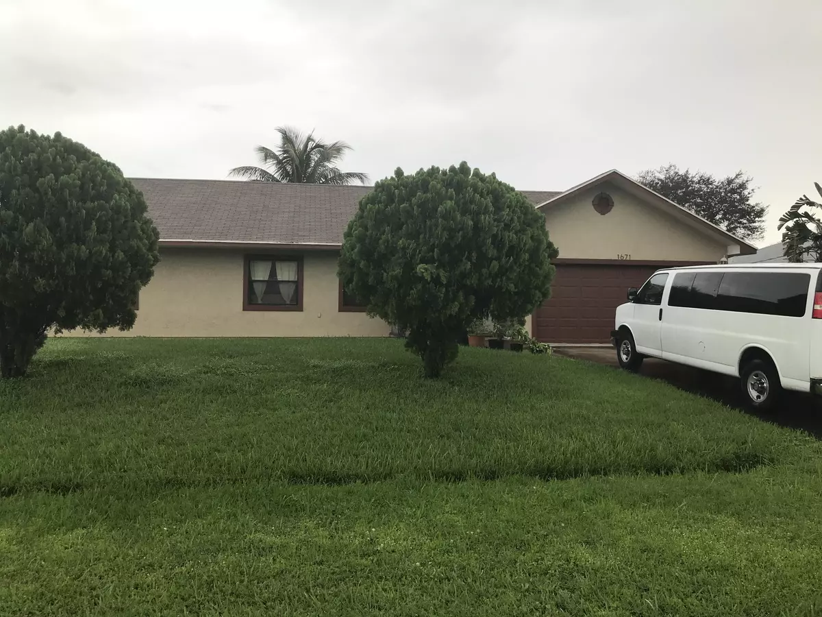 Port Saint Lucie, FL 34953,1671 SW Mistletoe ST