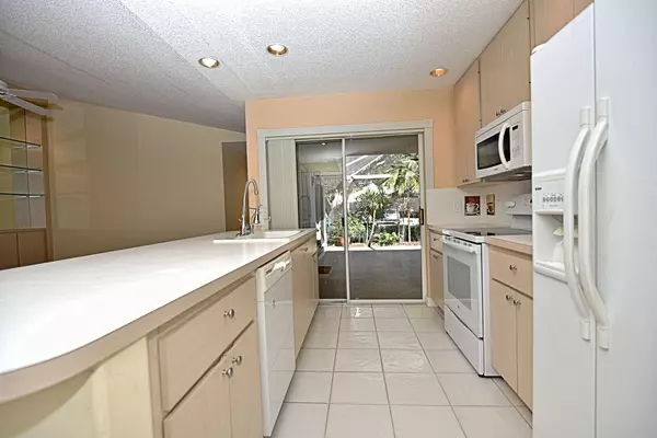 Palm Beach Gardens, FL 33410,9202 Chapman Oak CT