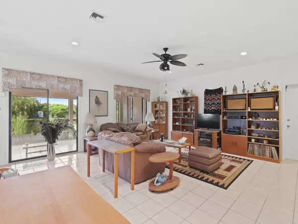 Vero Beach, FL 32968,4125 SW 21st ST