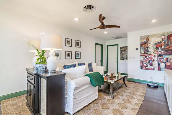 Lake Clarke Shores, FL 33406,8020 S Lake DR