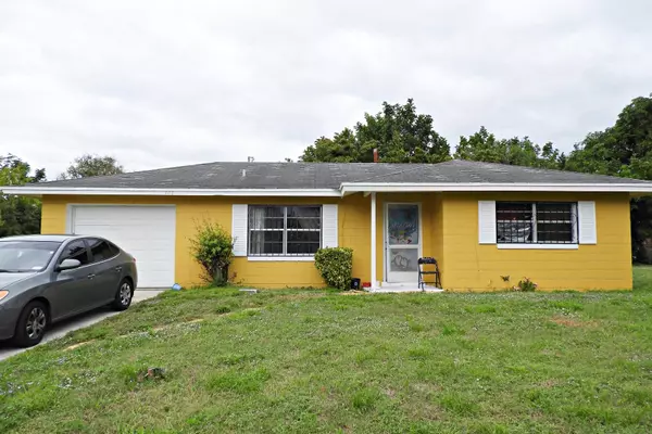 Fort Pierce, FL 34946,107 Tropic CT