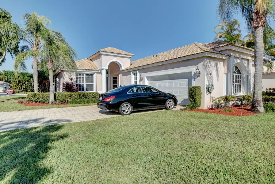 9145 Long Lake Palm DR, Boca Raton, FL 33496