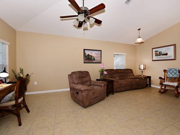 Sebastian, FL 32958,432 Briarcliff CIR