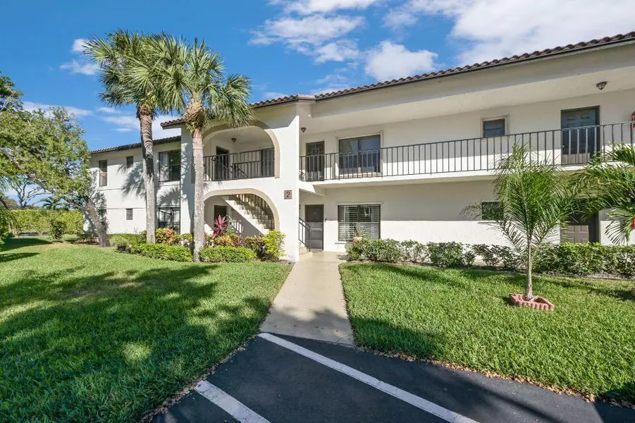 2 Via De Casas Sur 201, Boynton Beach, FL 33426