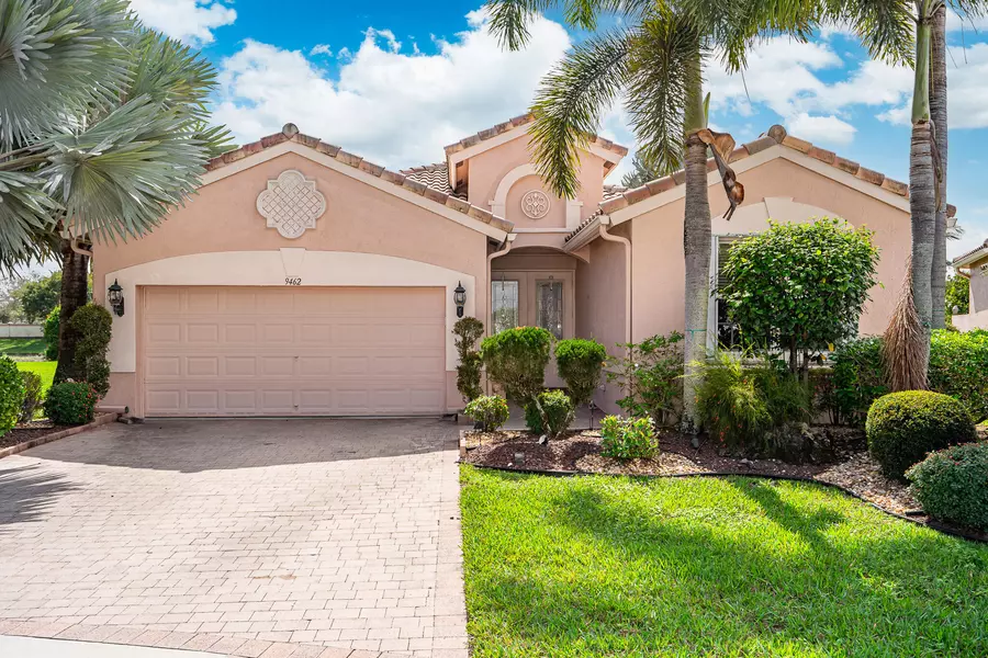 9462 Vercelli ST, Lake Worth, FL 33467