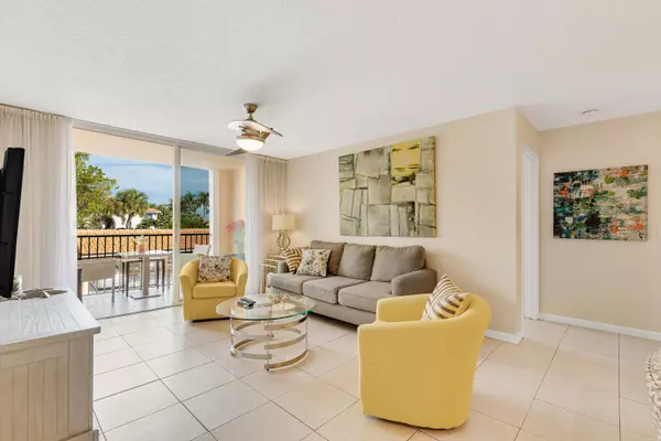 Hypoluxo, FL 33462,160 Yacht Club WAY 207