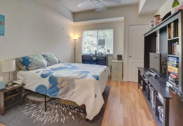 South Miami, FL 33143,6001 SW 70th ST 540