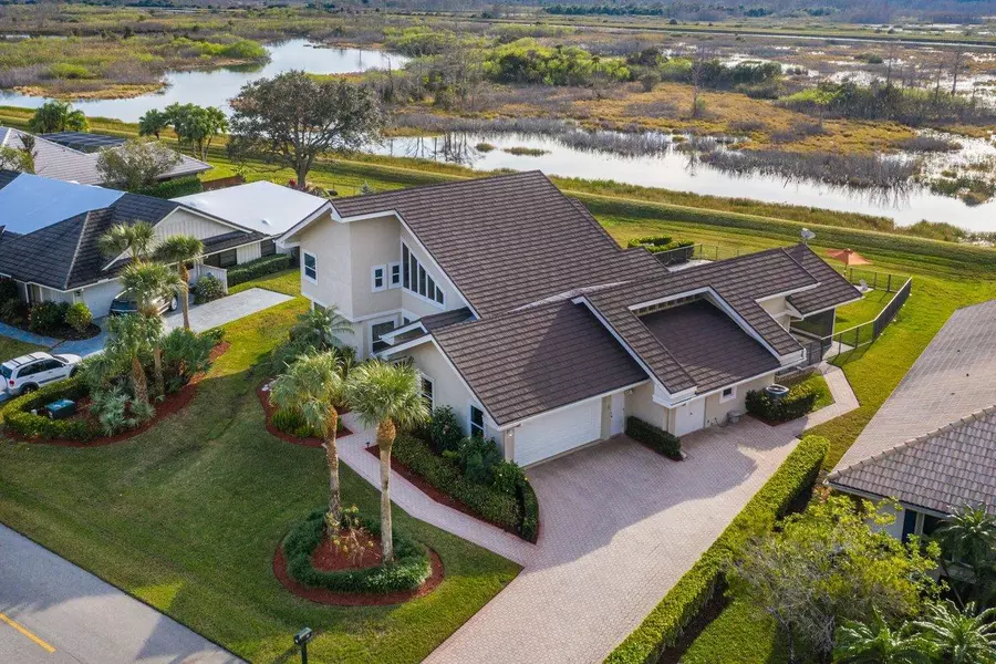 33 Dunbar RD, Palm Beach Gardens, FL 33418