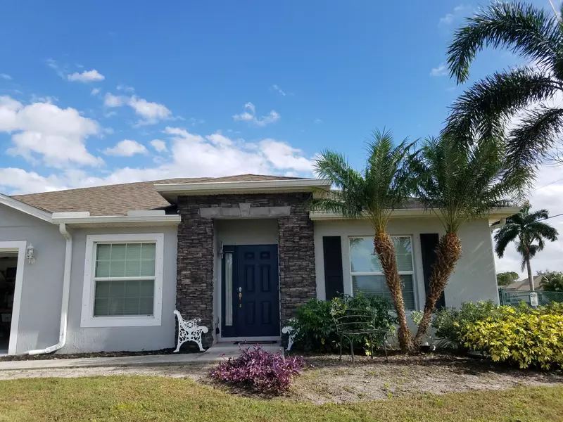 306 SW W Aero CIR, Port Saint Lucie, FL 34953